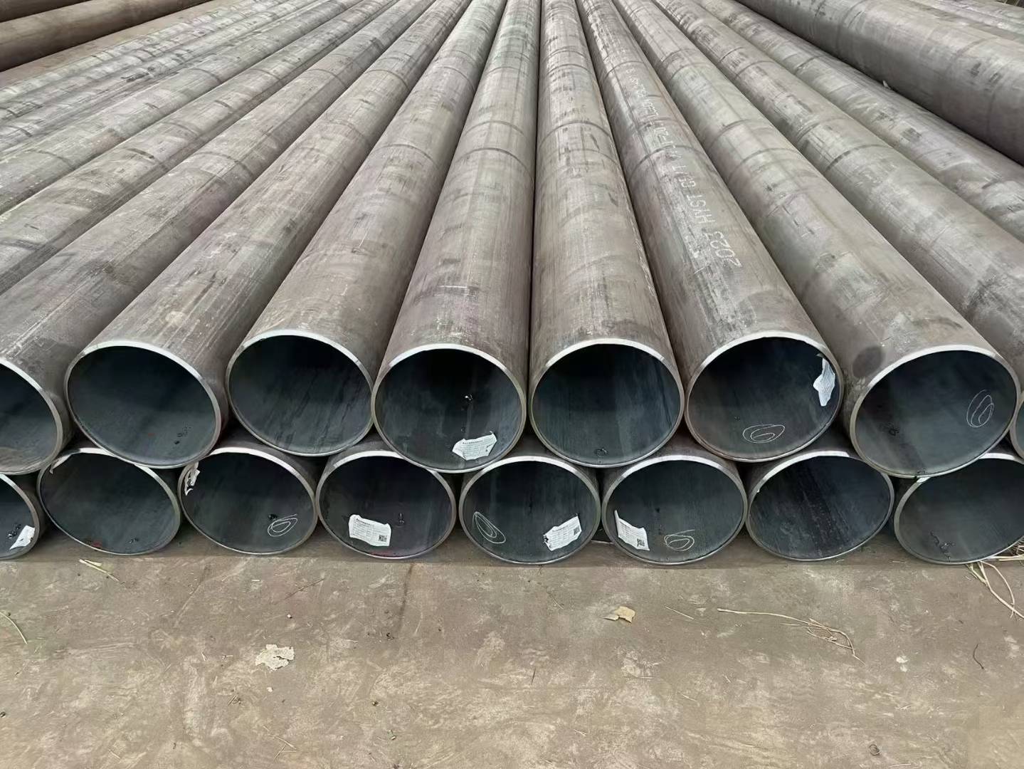 X70QO無縫鋼管（API 5L X70QO管線管） 特性、應用領域與行業中的防腐要求